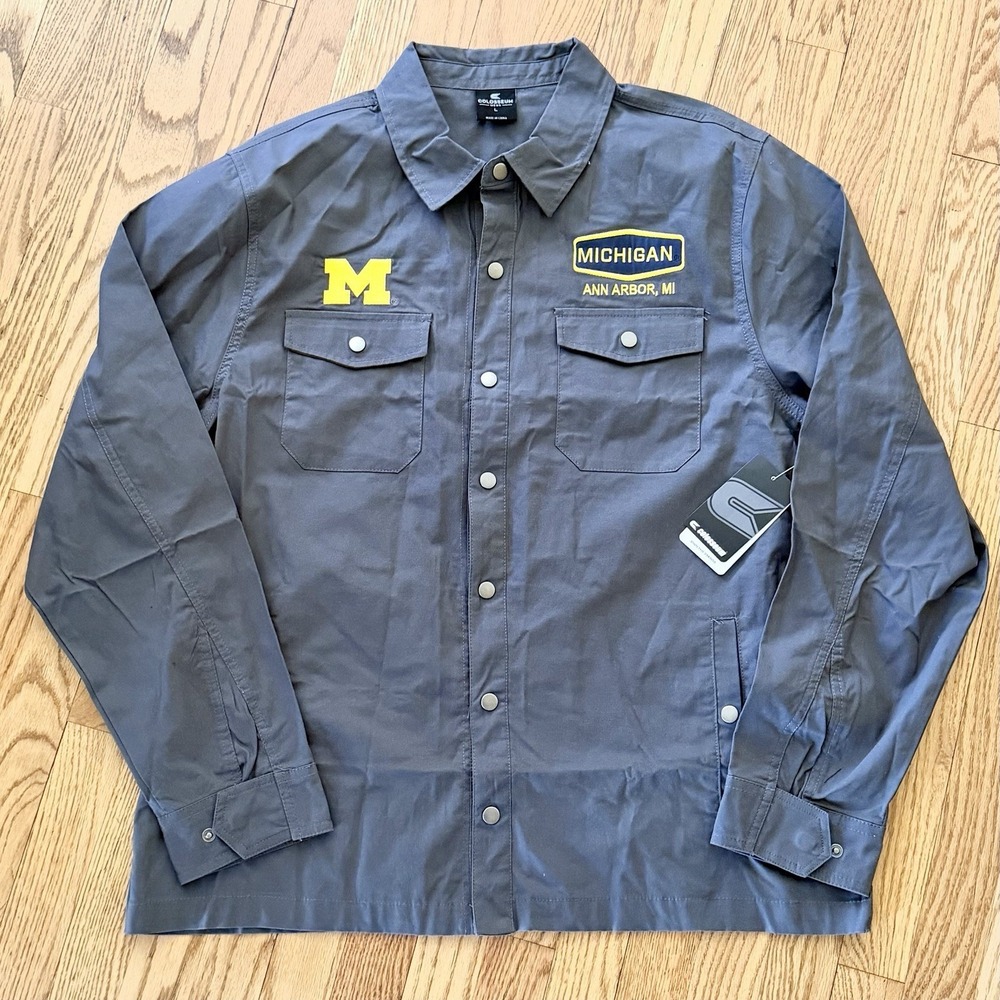 Colosseum Michigan UofM Wolverines Button Down Shirt Mens L NWT Gray College